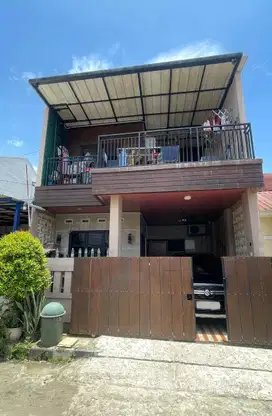 Dijual Rumah 2 Lantai dalam Komplek Elite Siap Huni di Cikunir Bekasi