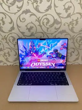macbook pro m1 pro 2021 ram 32/512GB