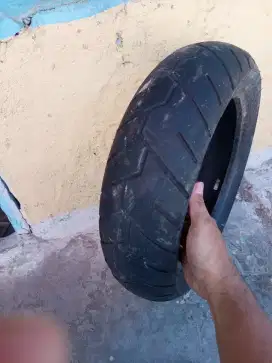 Ban Corsa 130/70 14