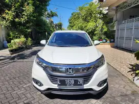 NEW HRV E 2021 PUTIH MATIC