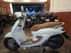 DP MURAH STYLO 160 ABS 2024 LIKE NEW BERGARANSI / FREE OLI & SERVICE