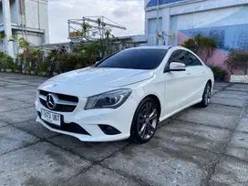 Mercedez Benz Cla200 Urban 2015