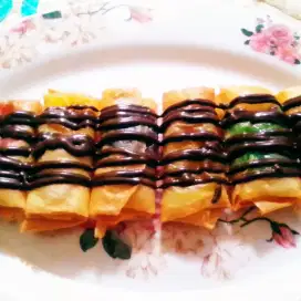 Lumpia Selai Manis