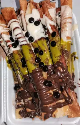 Keju Roll Full Toping