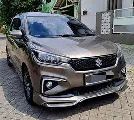 Ertiga 1.5 Sport hybrid at / matic 2022 # dp minim - km 30 rb