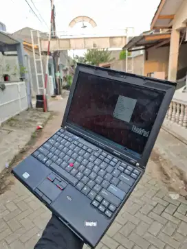 Lenovo X201 Intel Core i5 Ram 4GB HDD 320GB Siap Pakai