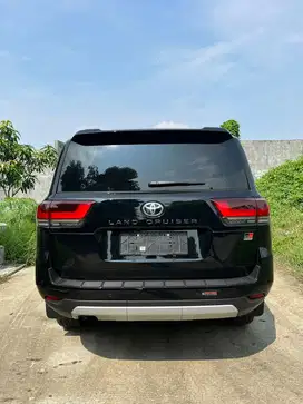 Toyota Land Cruiser 2023 Diesel