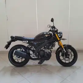 Yamaha xsr tahun 2024 mulus