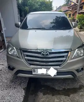 Toyota Kijang Innova G Luxury A/T 2012 Bensin