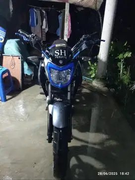 Motor Vixion NVL