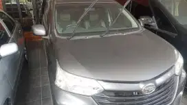 Xenia X MT - 2015 Abu-Abu