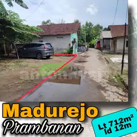 Tanah murah MADUREJO Prambanan Lt 712 m² lebar 12 m SHM Mobil masuk