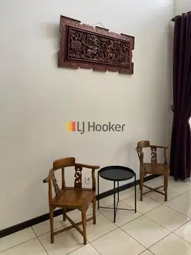 Dijual Rumah Cantik Furnish di Kota Baru Parahyangan View Danau