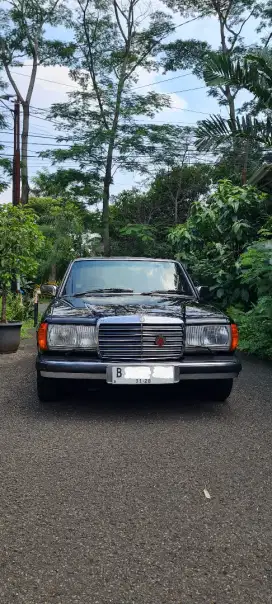 Mercedes Benz Tiger 200 M/T 1986