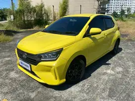 Like New Daihatsu Ayla 1.2 R Bensin-AT 2023 Kuning AGCR