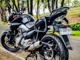 Suzuki Inazuma gw250