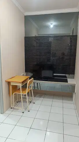 Disewakan Apartemen Menara Kebon Jeruk. Tipe 2 Bedroom. Full Furnished