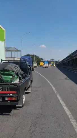 Saya Cari kerja sebagai driver