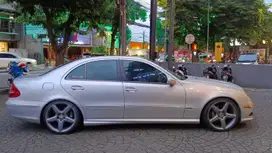 Mercedes-Benz E200K 2003 Bensin