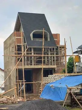 Rumah Villa strategis harga murah free private pool