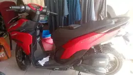 Vario 125cc dijual cepat
