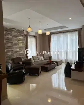 DIJUAL VILLA MEWAH KOMPLEK MAKMUR GARDEN - AMIR HAMZAH