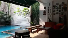 Rumah Mewah 3 Lantai di Jl. Yusuf Adiwinata, Menteng – Jakarta Pusat