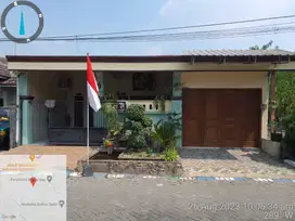 Taman Anggun Sejahtra 3 Blok H - 5 No 20 Kel Kepuh Kemiri Kec Tulangan