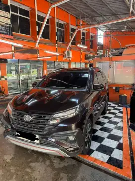 Toyota Rush 2018 Bensin