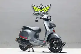 Vespa sprint 2024 like new mesin sehat bodi mulus siap gass