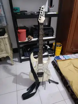 FS Gitar Ibanez Jem JR