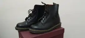 Dr Martens 8 eyelet