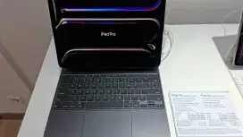 IPAD PRO 13 INCI KAPASITAS 258 GB WIFI + CELULLAR