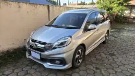 Dijual Honda Mobilio RS manual pmk 2016 warna Silver