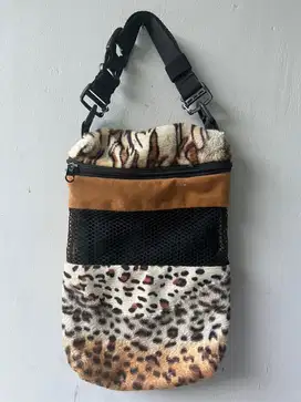 Tas Slingbag Leopard