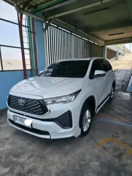 Innova Zenix V Hibrid Modelista 2024