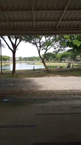 Djl rumah view danau 2 lantai 9x15 di citraland,belum pernah dihuni