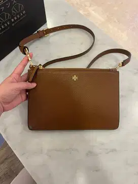 Preloved Tory burch like new