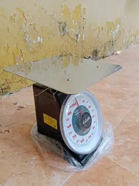 TIMBANGAN 100 kg
