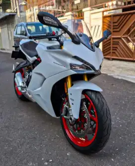 Ducati SuperSports S 2020
