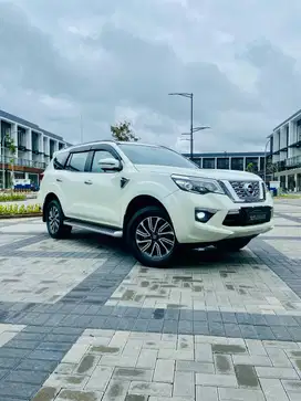 CUMA DP 16JTAN AJA BISA BAWA PULANG MOBIL XTRAIL 2.5 2017