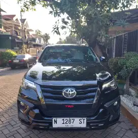 Jual fortuner vrz 2020 trd
