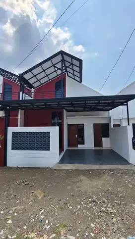 Disewakan Rumah Baru siap huni plus mezzanine