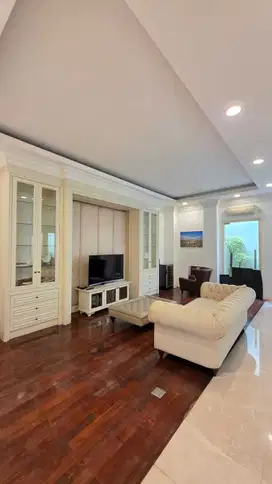 Dijual Rumah Cakep Siap Huni Depan Taman San Lorenzo Gading Serpong