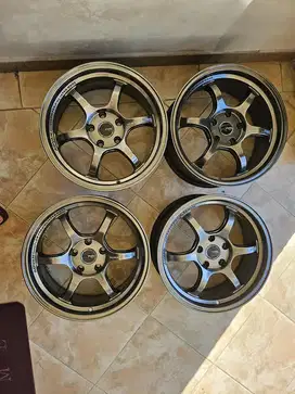Velg Advan RGD2 flowforming r17 5x114 mulus pemakaian