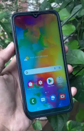 Samsung galaxy m20 ram 3/32 original
nominus..