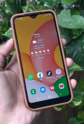 Samsung galaxy a01 ram 2/16 original
Minus
-lecet pemakaian