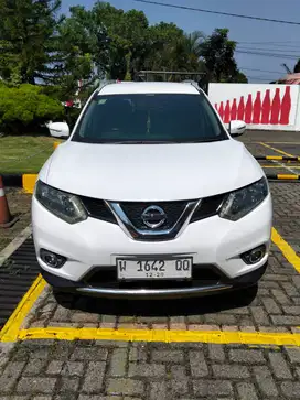 X trial putih mulus tahun 2014