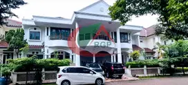 Dijual Rumah Cantik Luas di Puri Sriwedari Cibubur