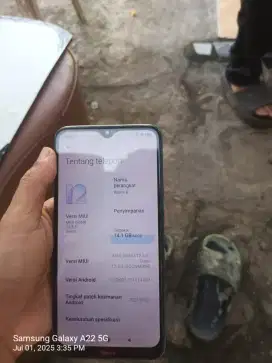 Redmi 8 4/64 kelengkapan kabel data tipe c